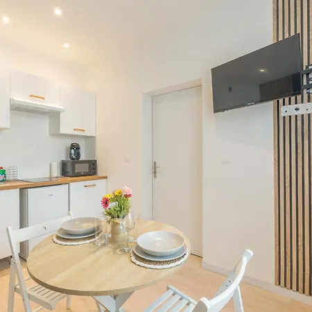 Apartamento Kazkle Etablissement *